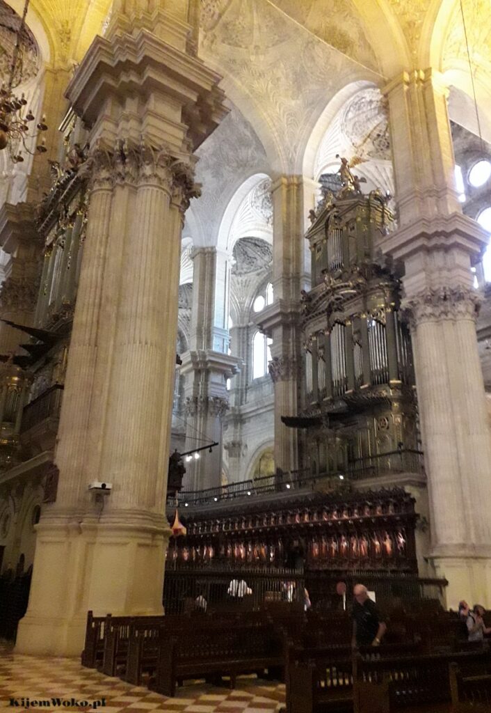 malaga katedra wnetrze