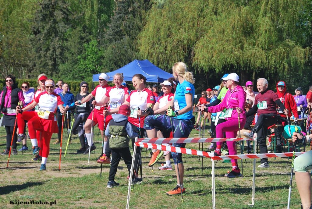 Nordic walking Czerwonak 2025 - rozgrzewka